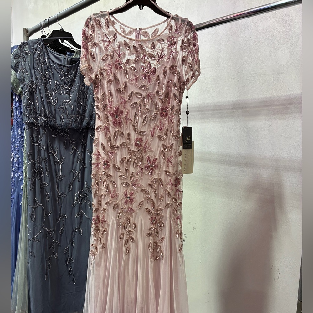 Adrianna Papell Elegant Pink Embroidered Evening Gown - Picture 7 of 13